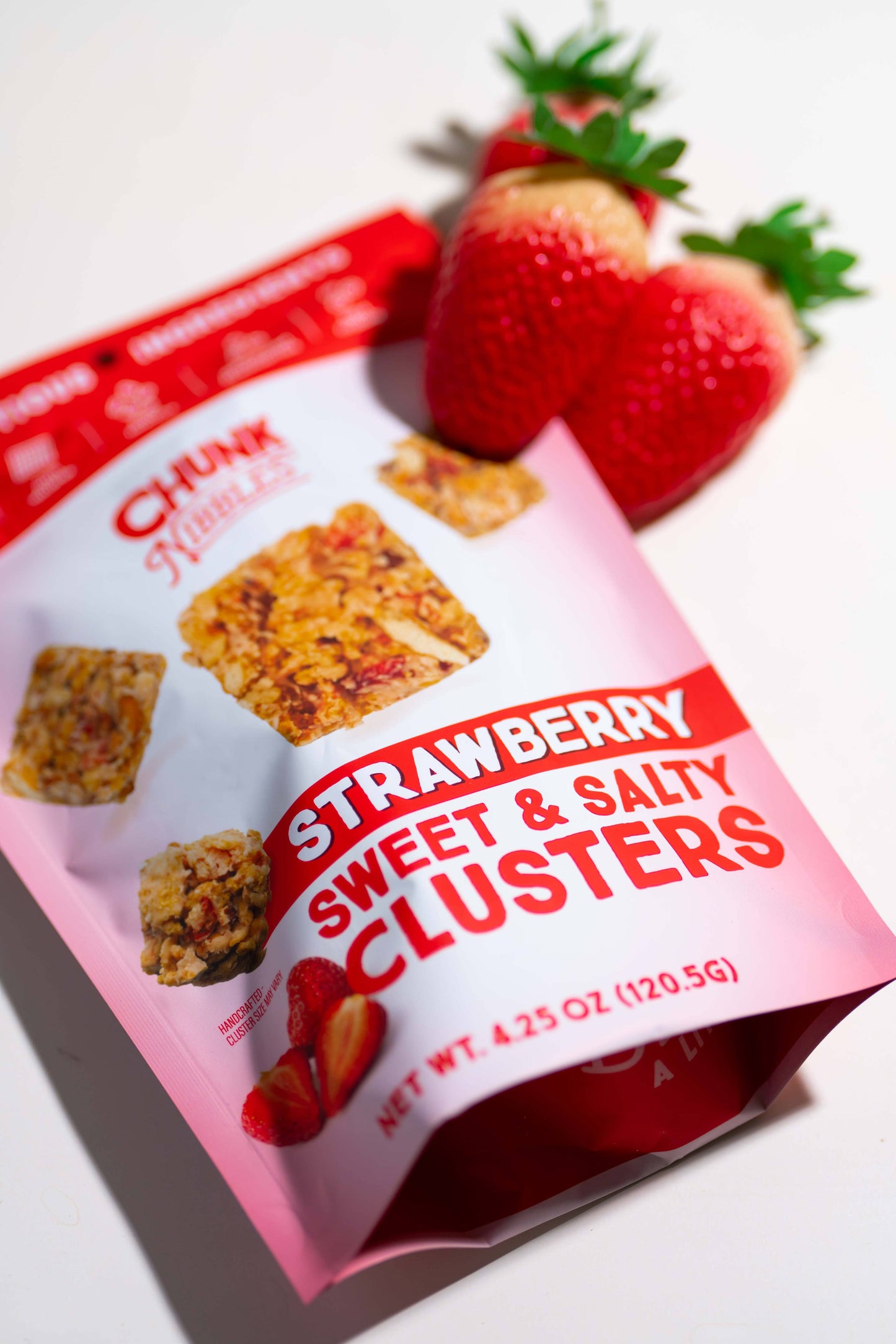 Strawberry Chunk Nibbles Pouch