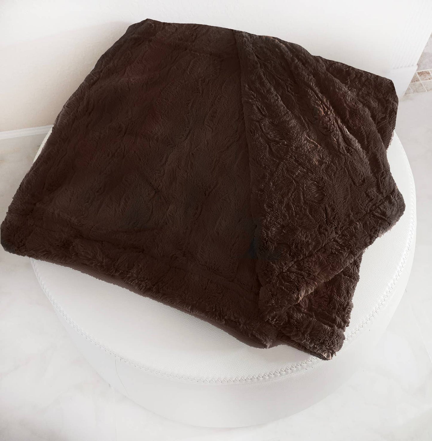 Chocolate Full/Queen Size 60 x 72 Minky Faux Fur Blanket