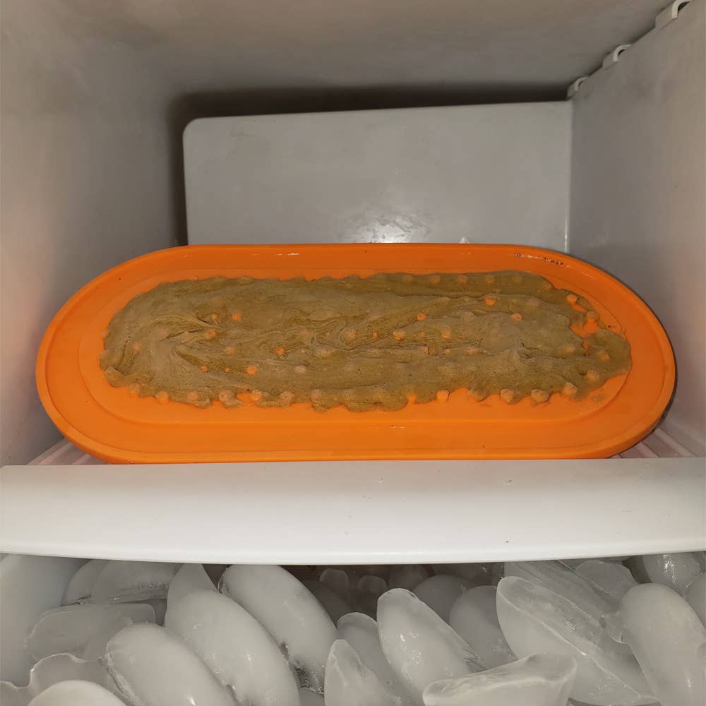 Oval Lick Mat w/ Suction Cups