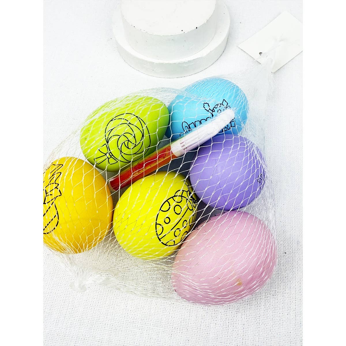 DIY Colored Easter Egg with Markers