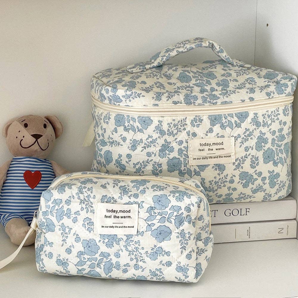 Blue Flower Simple Large Capacity Make Up Bag DP25A551