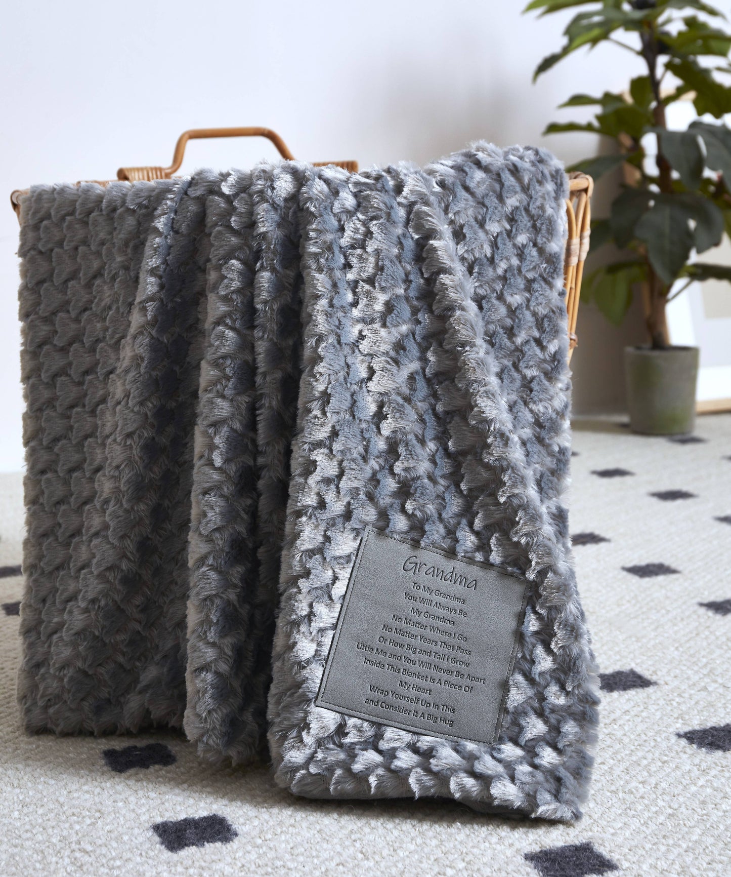 "To My Grandma" 1-Ply Faux Fur Patch Throw 50"x60"