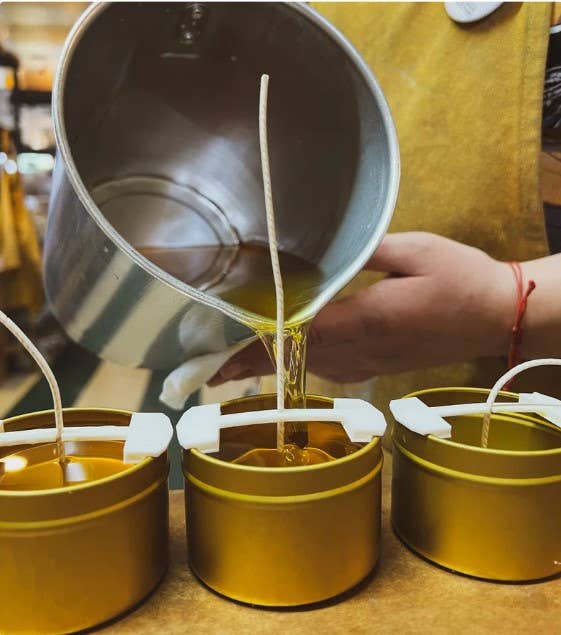 Honeysuckle Vanilla Bean 4oz. Candle - Paraffin free!