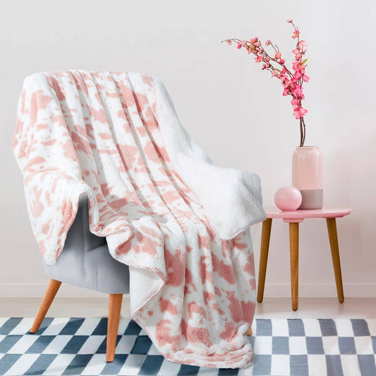 "Strawberry Cow" Faux Fur Plush Throw Blanket - 50"x70