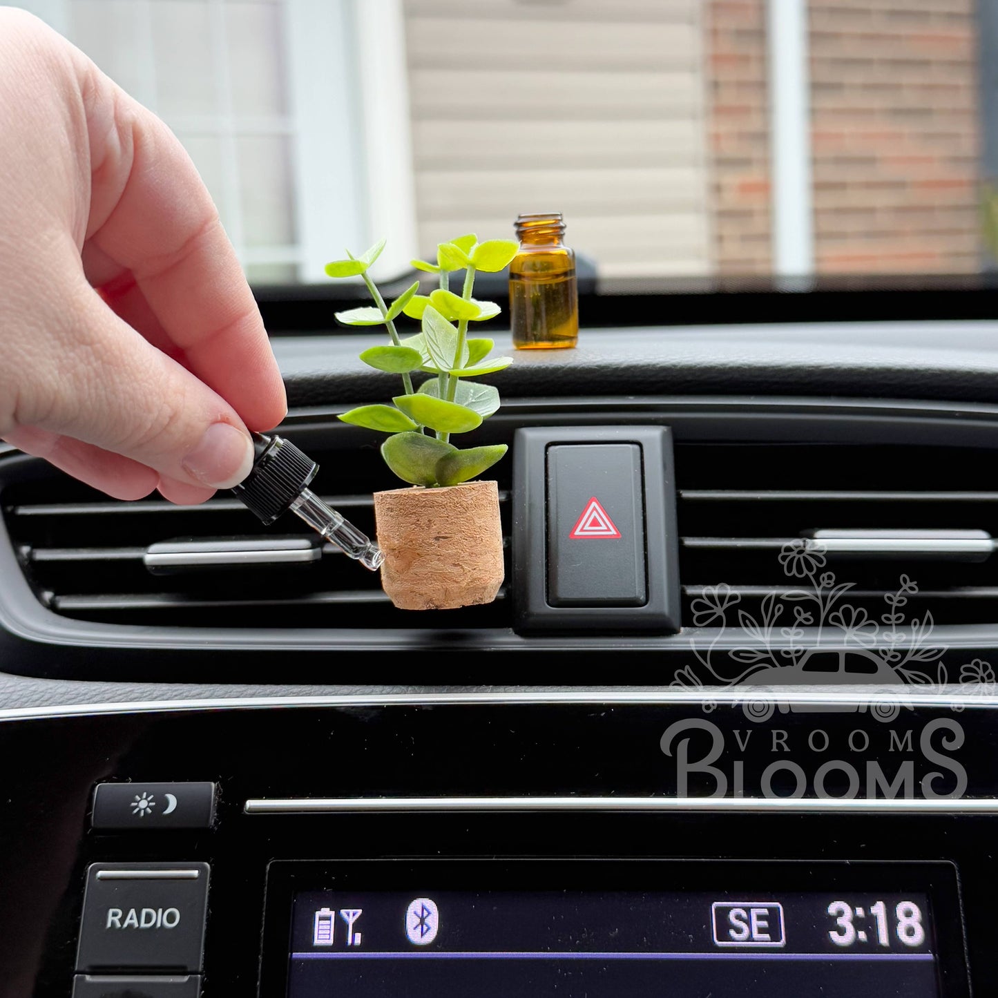 Eucalyptus Plant Vent Clip Car Air Freshener (Reusable)