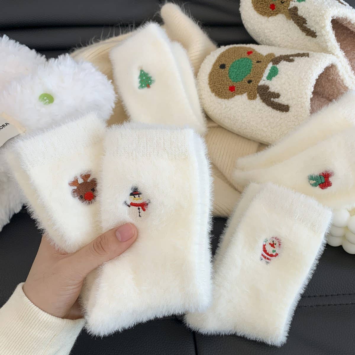 White Christmas Socks Women Fleece Warm Cozy_CWMS02813