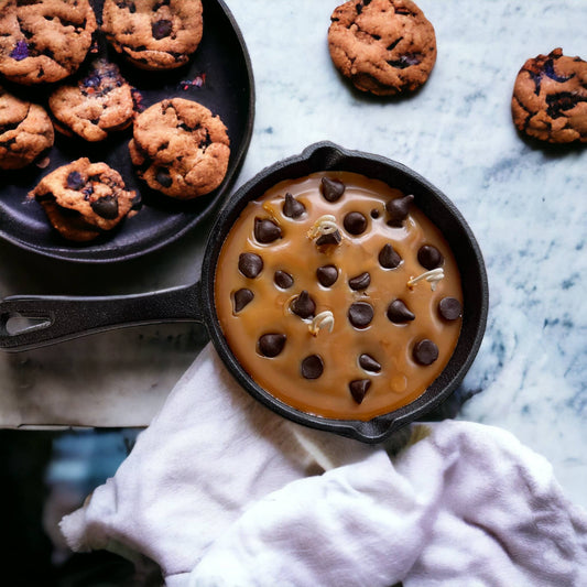 Chocolate chip cookie skillet