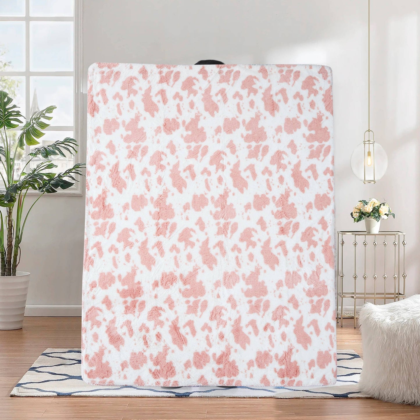 "Strawberry Cow" Faux Fur Plush Throw Blanket - 50"x70