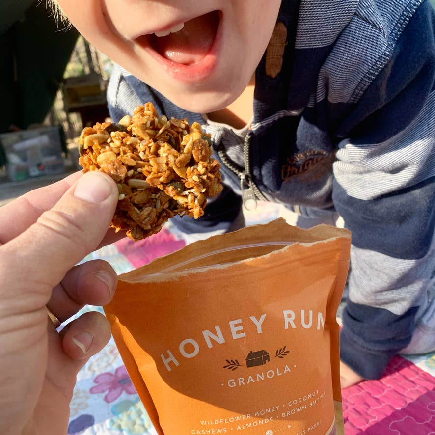 2 oz Honey Run Granola