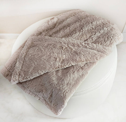 Cloud King Size 80 x 84 Minky Faux Fur Blanket