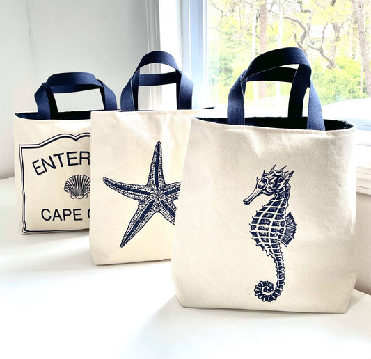 Nautical tote bags